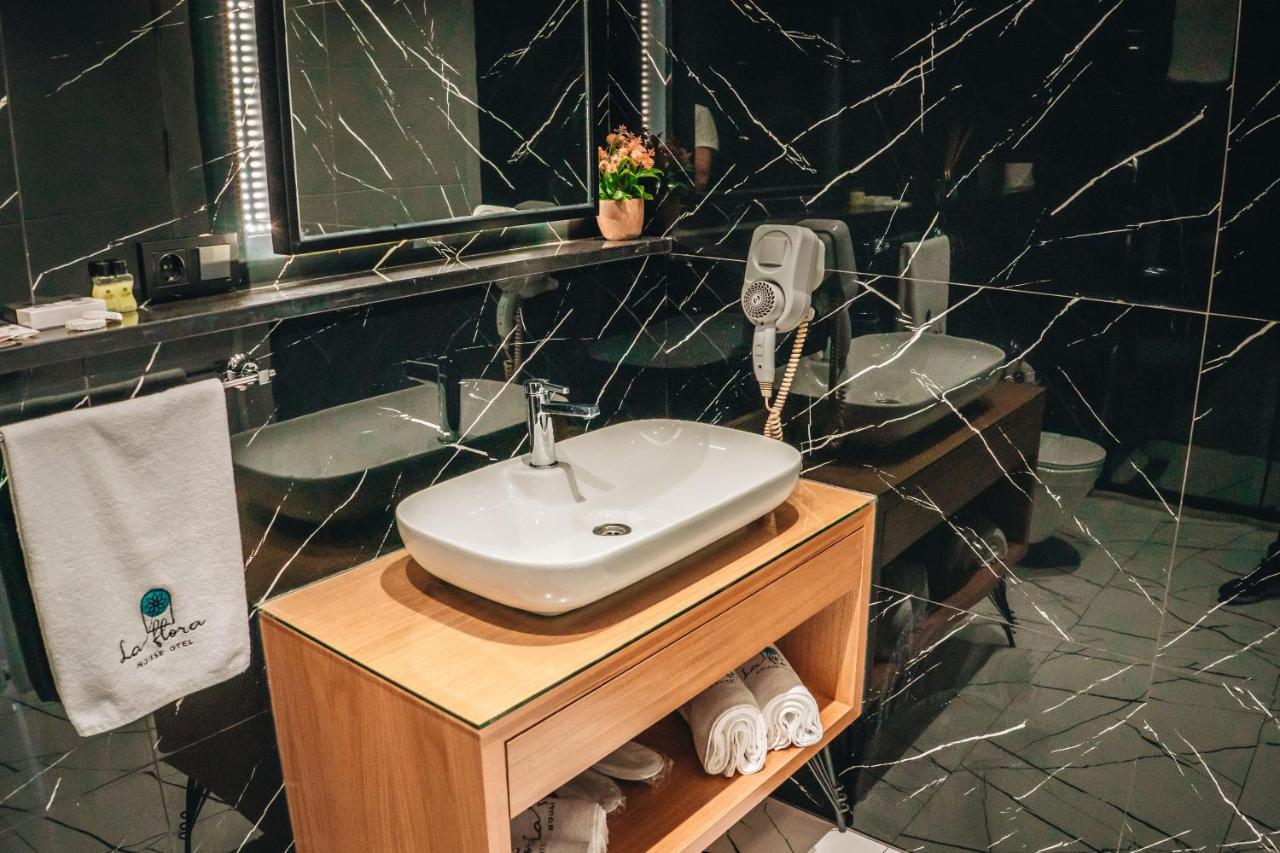 La Flora House Hotel Kocaeli Ngoại thất bức ảnh